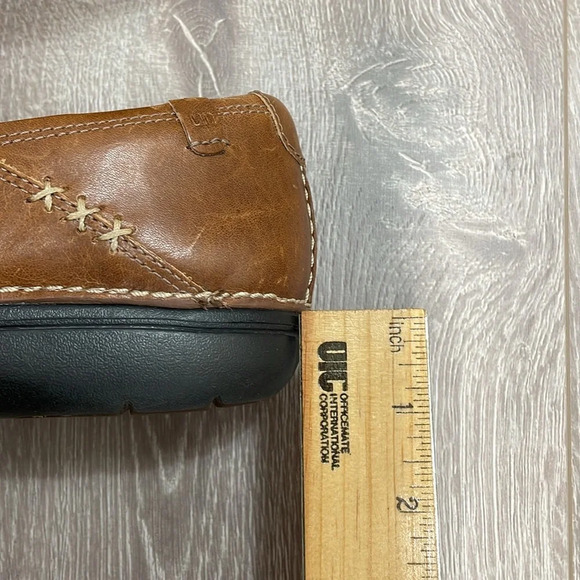 Clarks Unstructured Un.Loop Slip On Brown Leather Comfort Shoe 9.5N - Picture 16 of 16